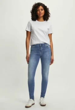 Slim | Jeans*Silvercreek Celsi Super Skinny Jeans