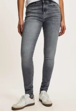Slim | Jeans*Silvercreek Doris Super Skinny Jeans