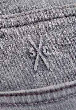 Shorts*Silvercreek Lewis Short